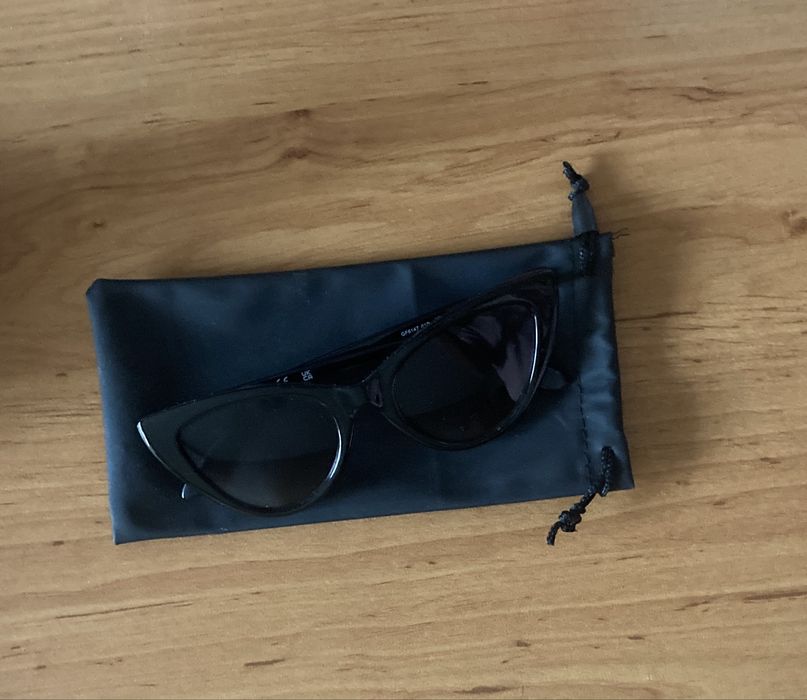 Слънчеви очила Guess