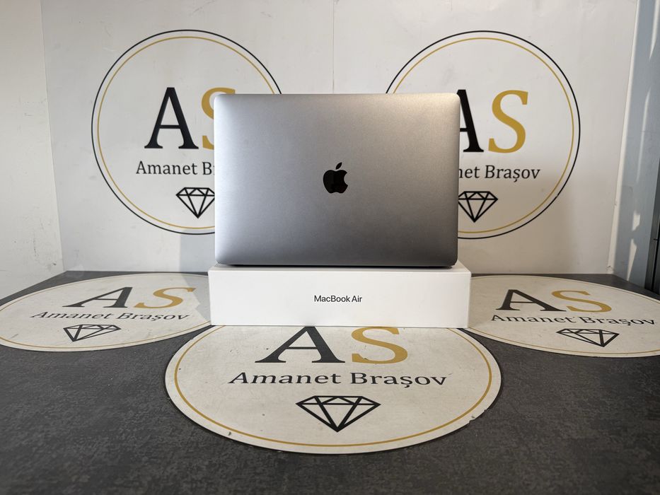 Apple Macbook Air 13 2020 i3 8Gb Ram 256Gb SSD la cutie