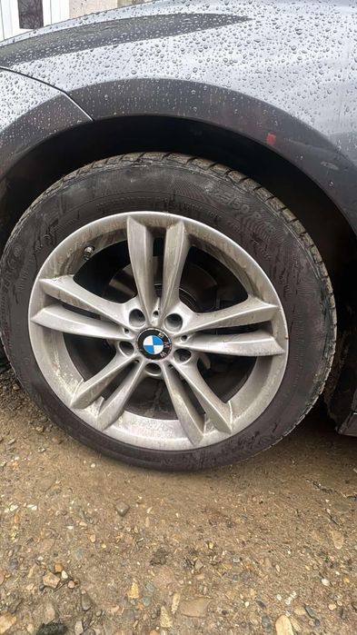 Jante Originale BMW 17" - Styling 393 (Seria 3 F30 F31, Seria 4 F32) cu Anvelope