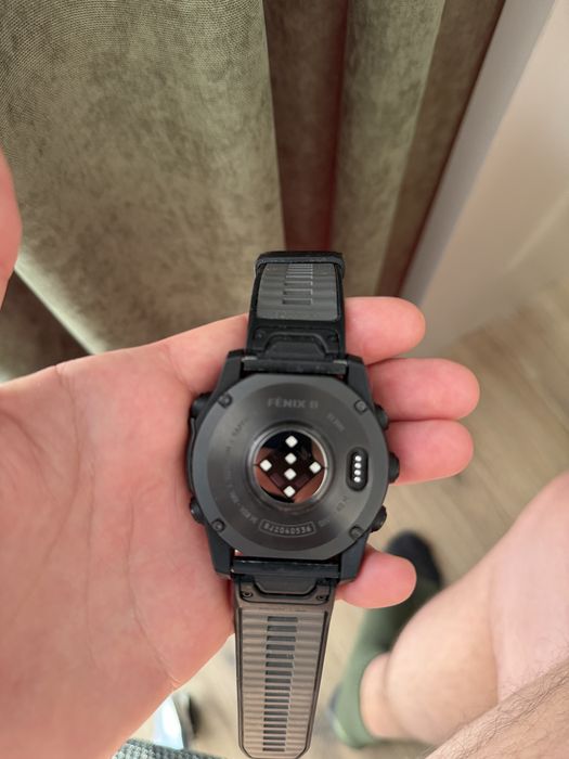 Смарт-часы Garmin Fenix 8 51 мм черные