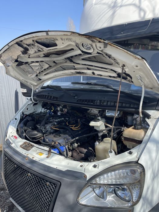 Продам газель бизнес 2010 год