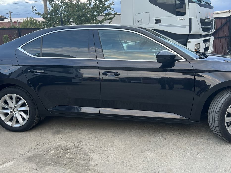 Vand Skoda Superb 2.0