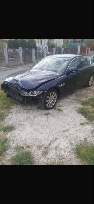 Vand  Jaguar XE Berlina
