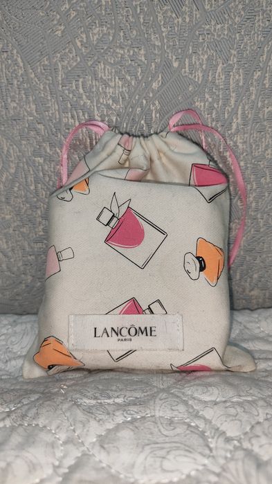 Цепочка с кулоном LANCOME