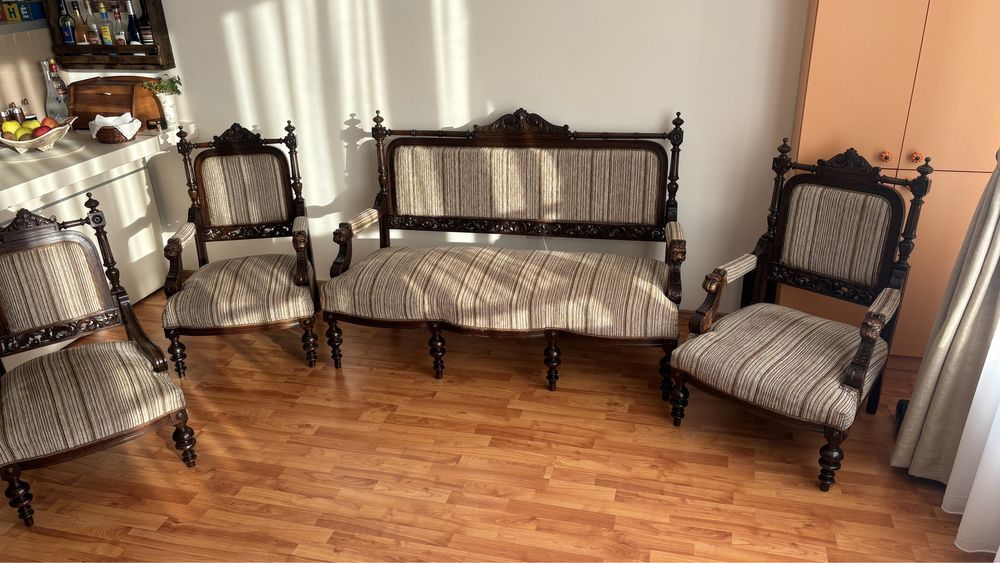 Фотьойли и диванче за ценители