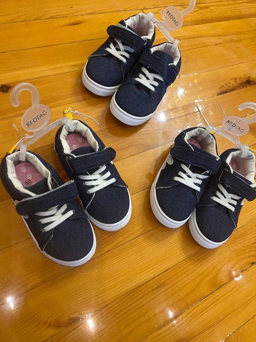 Продается кроссовки