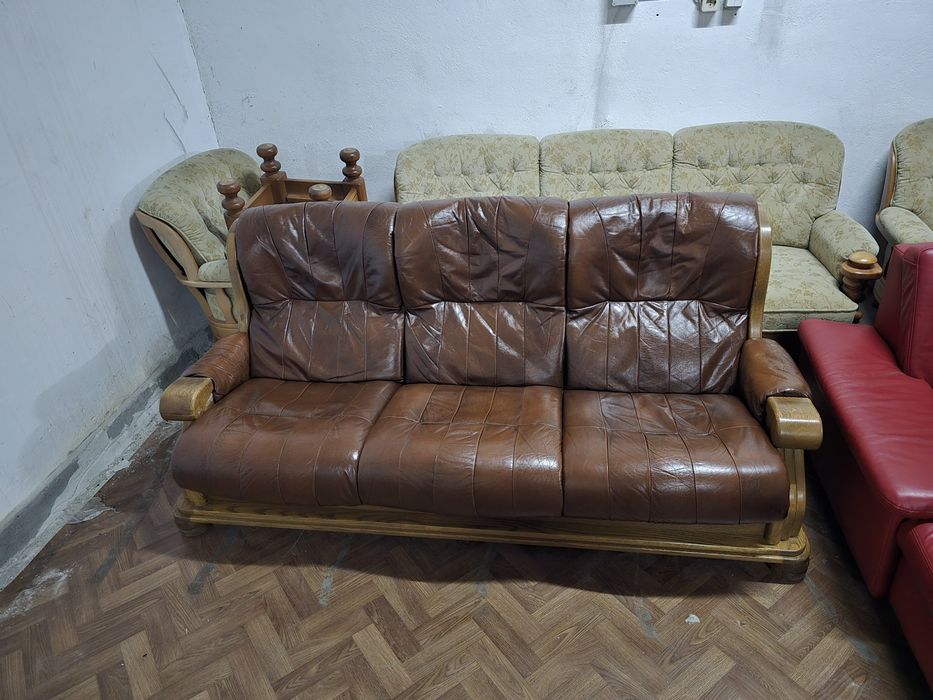 Set masiv -3+2+1 piele naturala6si lemn masiv