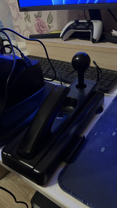 Игровой руль SVEN GC-W750