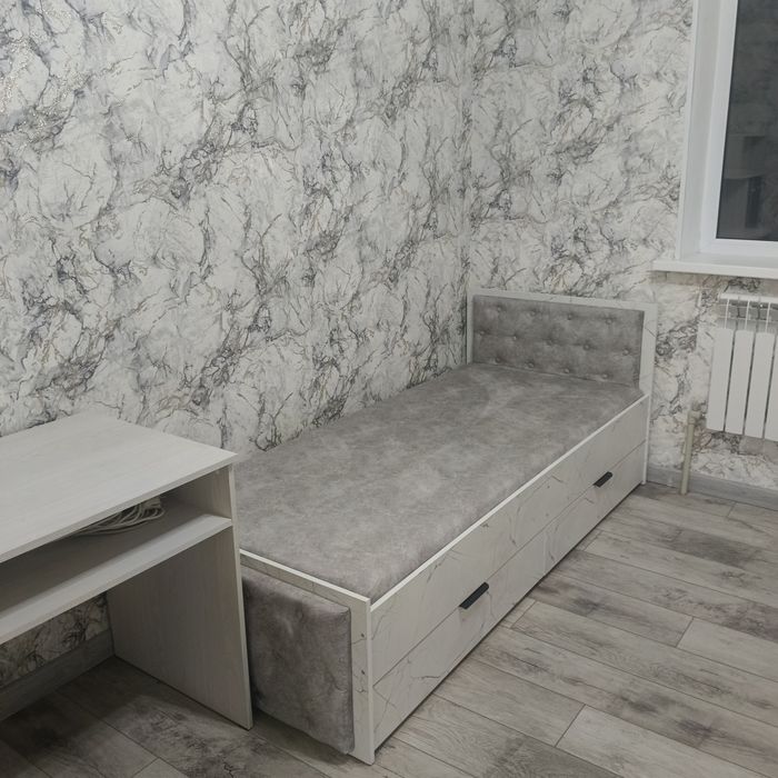 Продам кровати в комплекте
