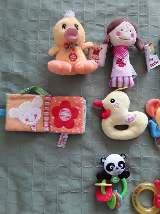 Бебешки дрънкалки играчки