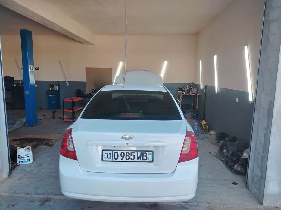 Auto servis. Ijaraga berialadi va ustalar kerak