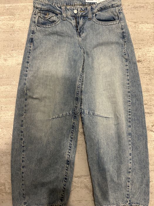 Джинсы новые, женские, от Bershka