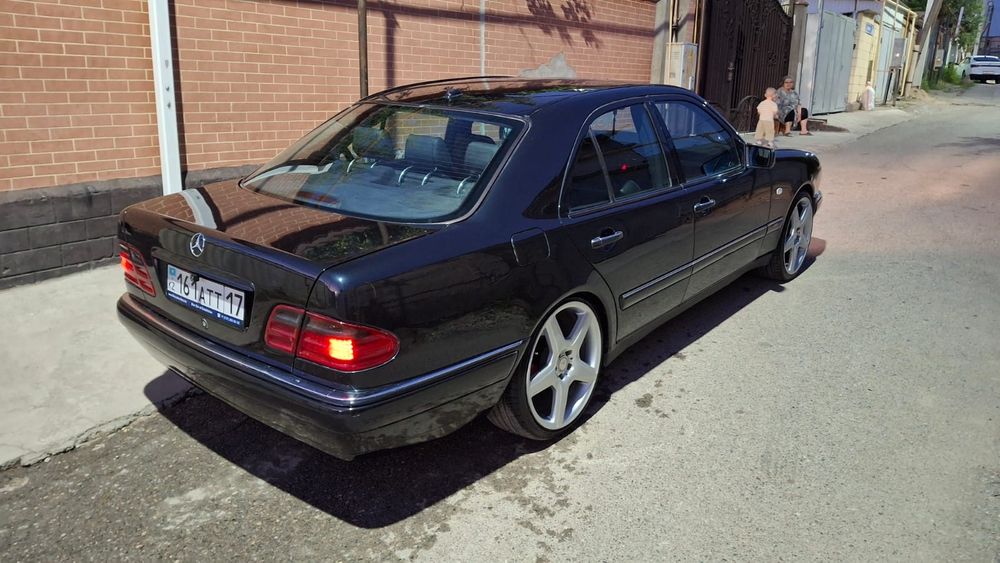 Мерседес W210  продам