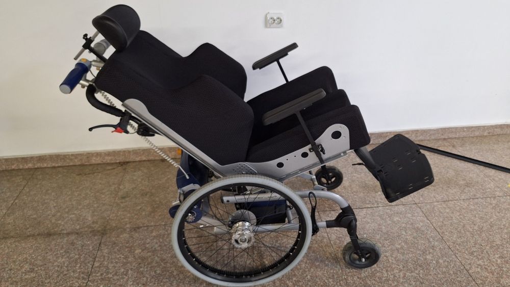 Scaun electric medical V-max