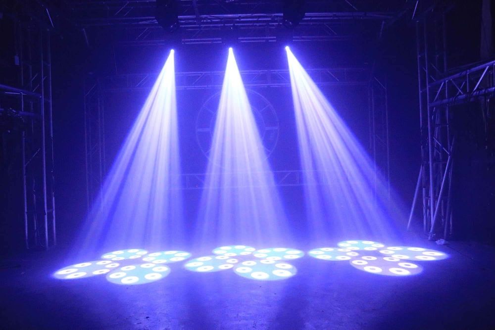 Mini LED Moving Head 150W Beam+Spot+18 Prisme rotative