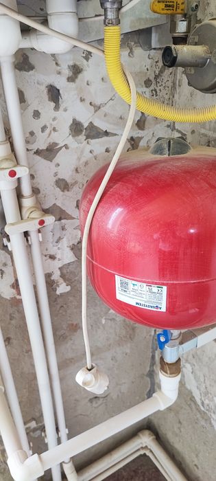 Centrala termica și radiatoare