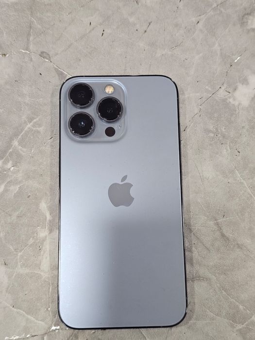 iphone13 pro sostayanyasi juda yaxshi bir qol ishlatilgan 1 oy garanta