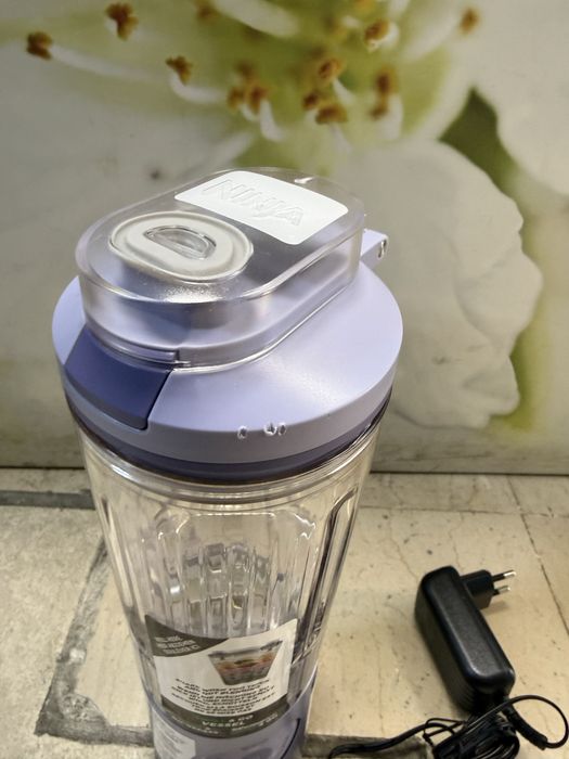 Преносим блендер Ninja Blast Max Portable Blender BC251EULD