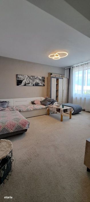 Apartament 3 camere decomandat, etajul 3,  zona Alecsandri
