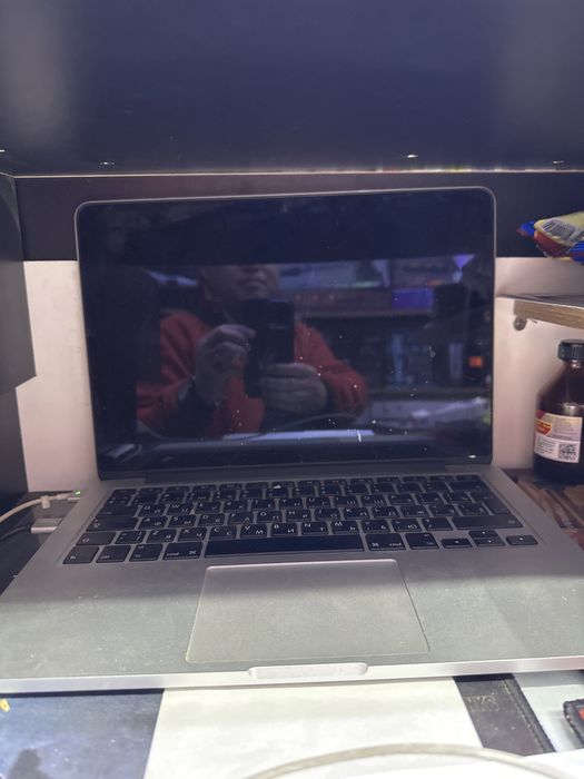 Makbook pro(retina 13-inch Early 2015)