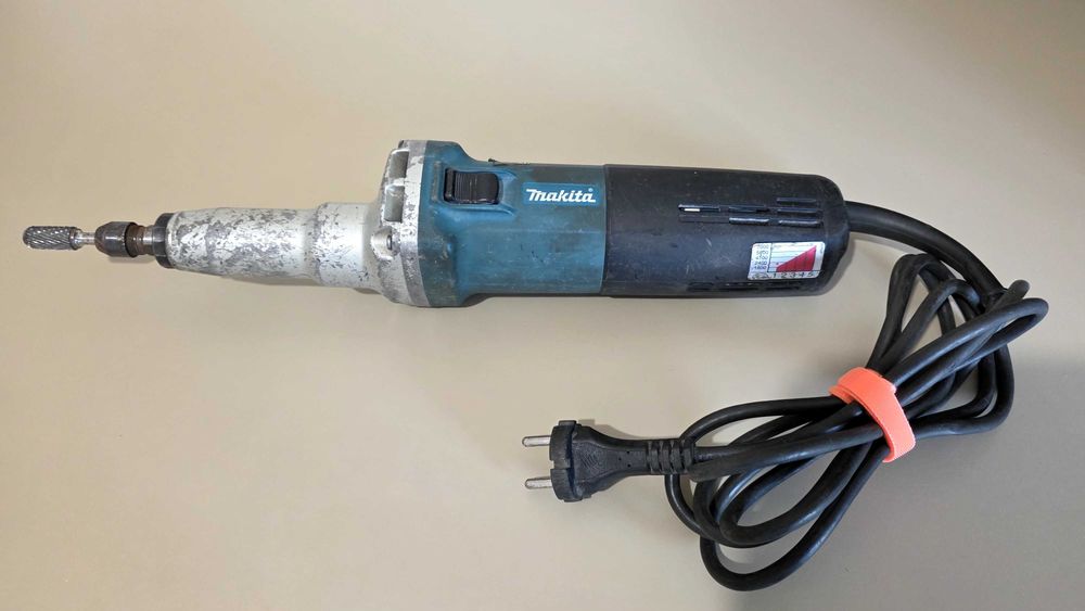 Прав шлайф Makita GD0810C