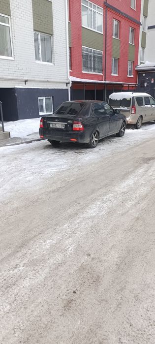 Лада Приора седан