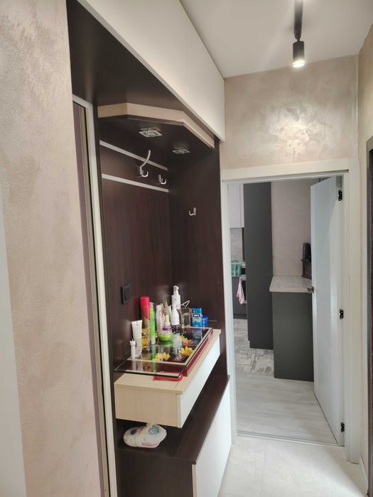 Продавам портманто