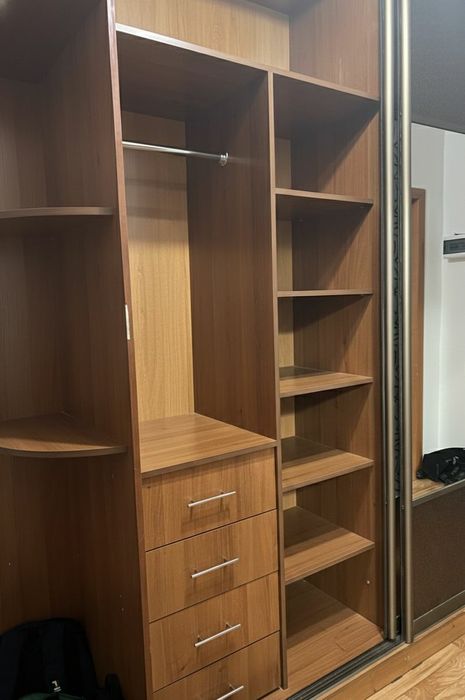 Продам шкаф купе