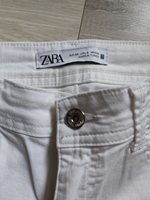 Бели дънки Zara slim fit