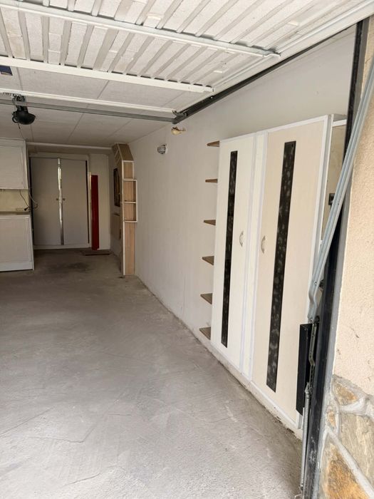 Гараж Пазарджик