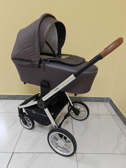 Продам коляску 2 в 1 Rant Flex