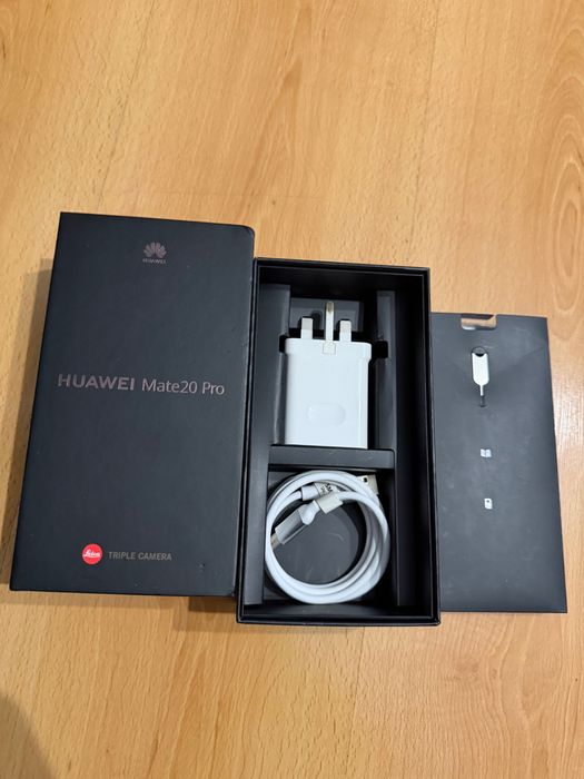 Huawei Mate 20 Pro 128GB + 6GB RAM