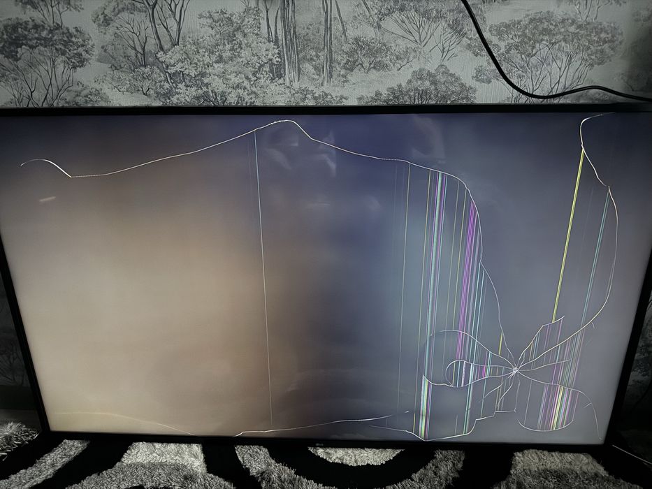 Продается Смартелевизор LG