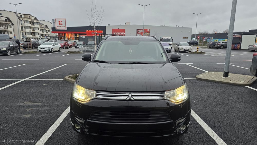 Mitsubishi Outlander PHEV Instyle+