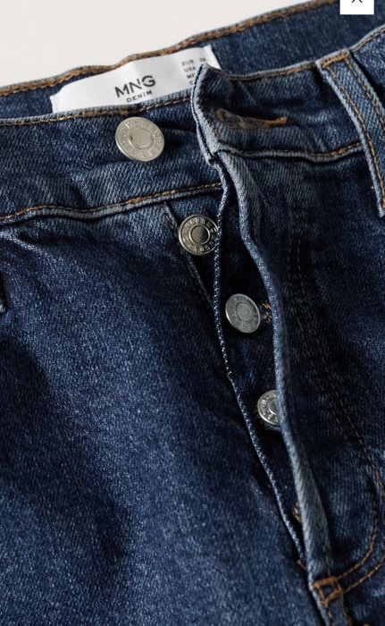 Чисто нови дънки с етикет Mango