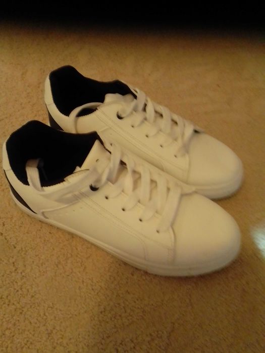 Adidași copii mărimea 35