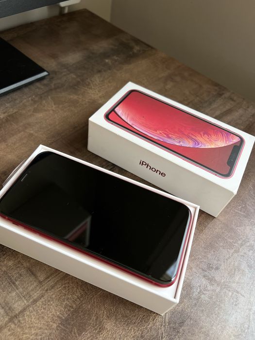 iPhone XR 64GB Красный
