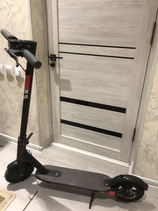Электросамокат Xiaomi Mi идеален для города Торг