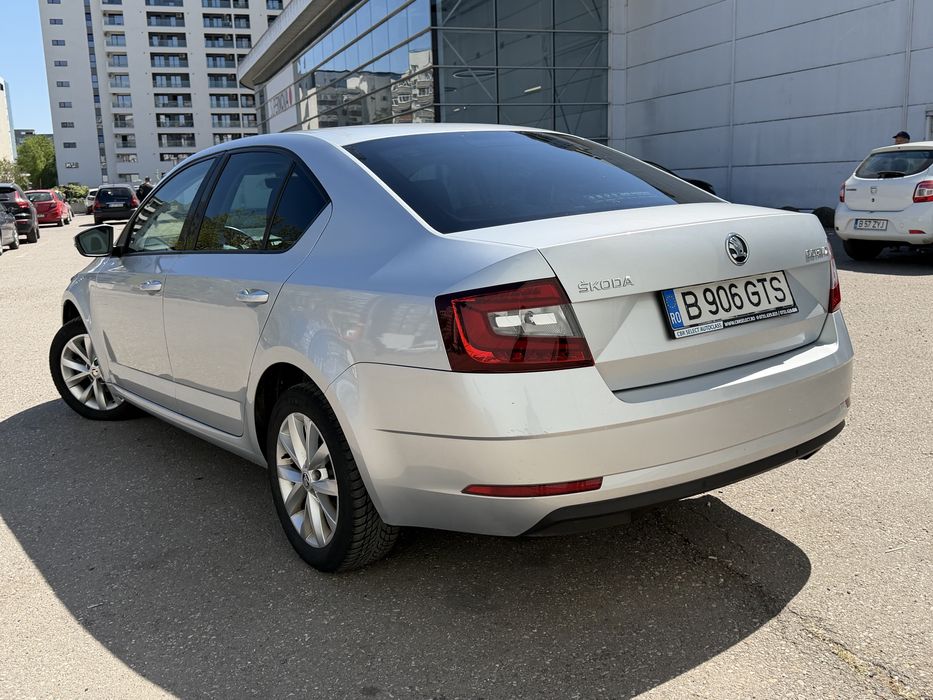 Vand Skoda Octavia 3 facelift berlina full led xenon euro 6 multimedia carplay jante keyless go start stop pilot automat scaune incalzite