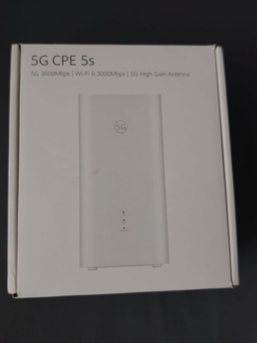 Router 5G CPE 5S Wi-Fi 6 – 3600 Mbps 5G / 3000 Mbps Wi-Fi – Antenă High Gain