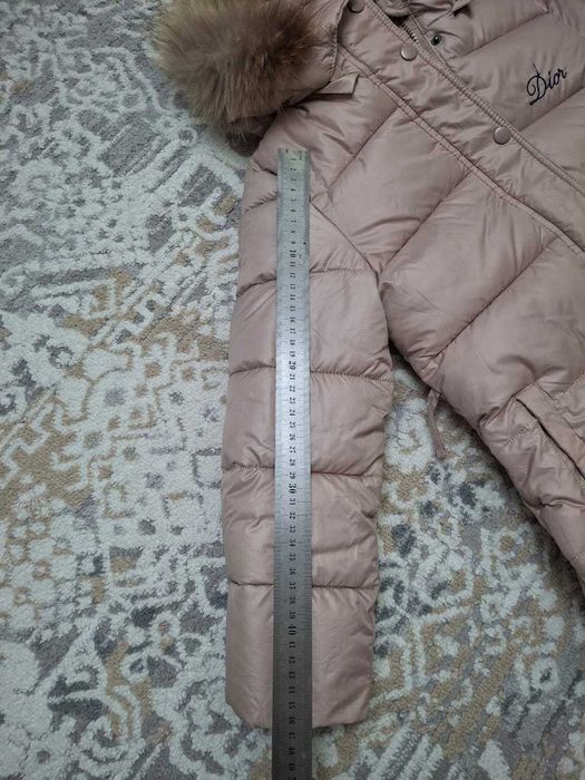 Продам детские куртки на девочку