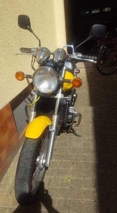 Части за Хонда ВT500.  Мотоциклети  Хонда ВТ750 и  Кавазаки