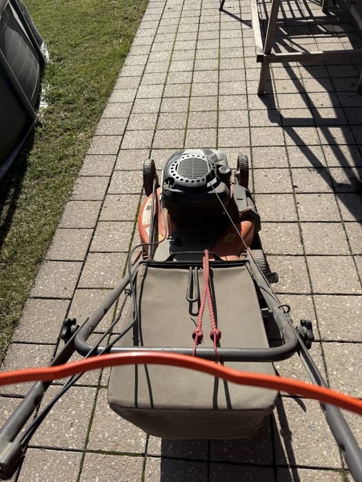 Газонокасилка хускварна