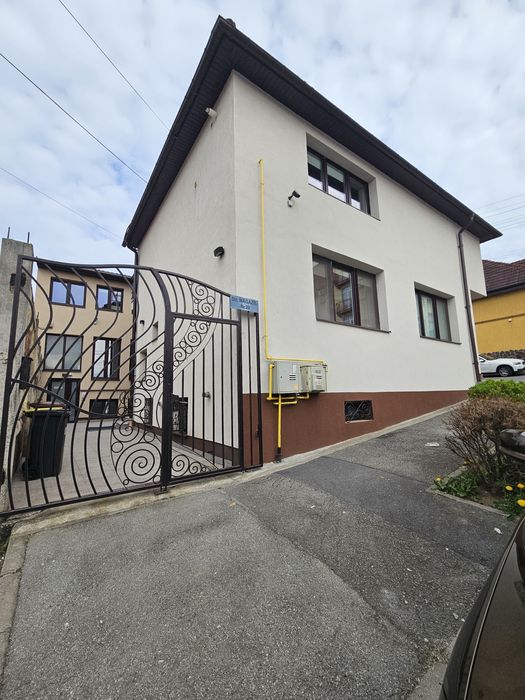 Imobil de vânzare în Cluj-Napoca – aproape de centru, ideal pentru locuință sau investiție