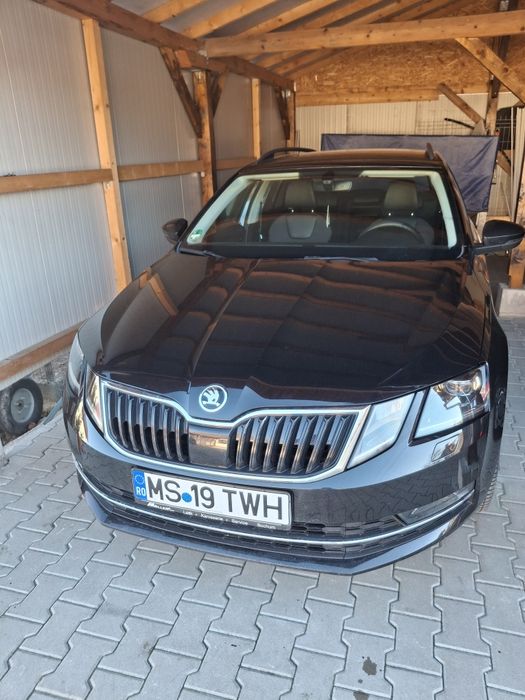 Skoda octavia benzina