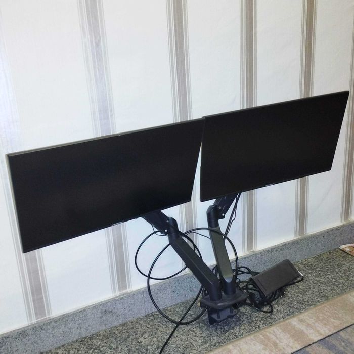 монитори 2 бр. KONDOON RS24FA 24“ 1920*1080 к-т със стойка за бюро