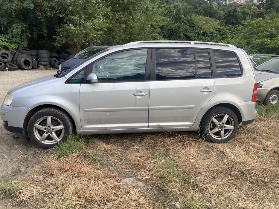Volkswagen Touran 2.0 DSG на части.