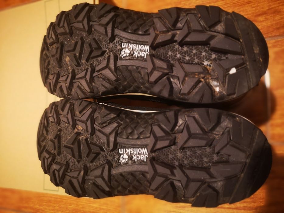 Ghete copii Jack Wolfskin Vojo marime 37 imblanite impermeabile 22.6cm