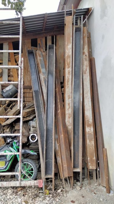 Forme de metal pt stilpi spalier