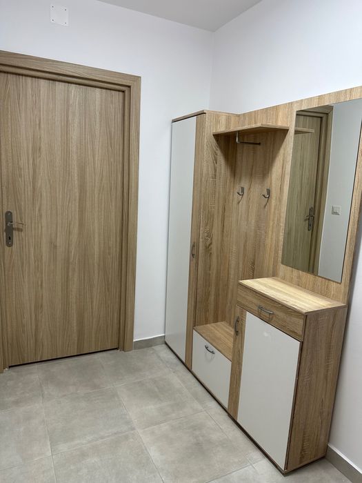 Proprietar închiriez apartament cu 2 cam Calea Sagului